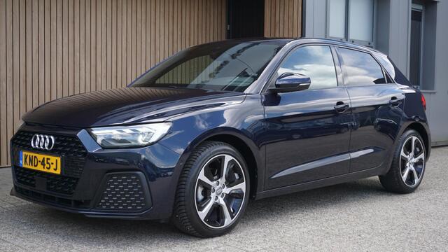 Audi A1 Sportback 35 TFSI 150pk S Line edition one Automaat Keyless Virtual B&O Ambiance Drive Select *63971 km* 17 inch LM Camera *keurig netjes*