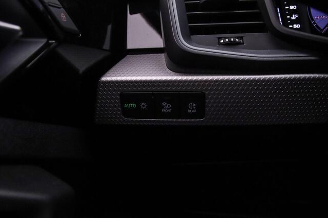 Audi A1 Sportback 25 TFSI Advanced edition | Apple/Android Play | Cruise | MMI Plus | Ambient Light | Dynamic-pakket |