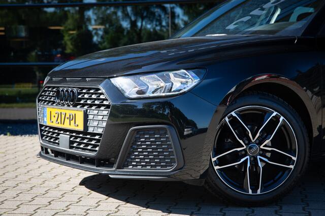 Audi A1 Sportback 25 TFSI Pro Line , Cruise control. Carplay,