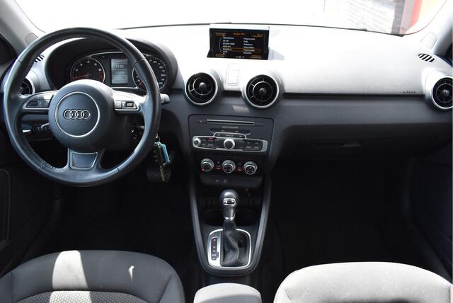 Audi A1 Sportback 1.0 TFSI Adrenalin S-Line Automaat. NL-auto, Cruise, Climatronic, 17 inch