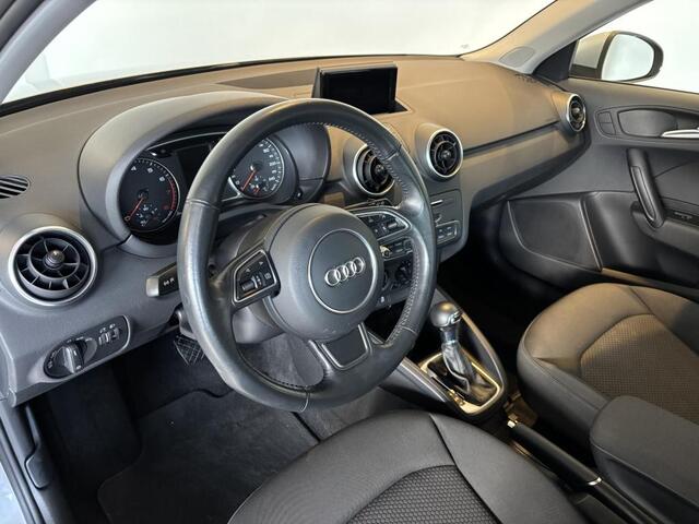 Audi A1 Sportback 1.0 TFSI Adrenalin S-Line 17" inch, Airco, Navigatie