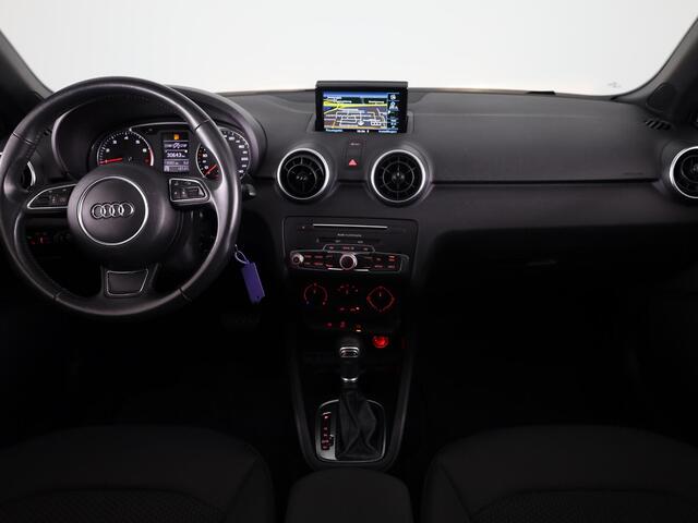 Audi A1 1.0 TFSI Adrenalin 95pk | Automaat | Panoramadak | Parkeerhulp V+A | Alarm | Privacy glas