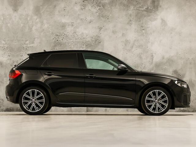 Audi A1 Sportback 25 TFSI Sport (APPLE CARPLAY, GROOT NAVI, GETINT GLAS, LM VELGEN, SPORTSTOELEN, LED ACHTERLICHTEN, CRUISE, NIEUWSTAAT)