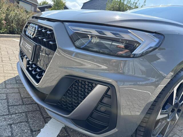 Audi A1 Sportback 30 TFSI S-Line | Autom. | LED | App-Conn. | ACC | Camera | LMV 18" | 1e eig. | Mooi !