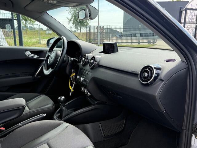 Audi A1 Sportback 1.0 TFSI Ultra Sport | Clima | Navi | Trekhaak | Cruise | Bluetooth |