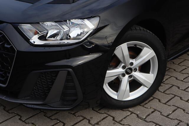 Audi A1 Sportback 25 TFSI S-Line | DAB | Carplay | PDC |