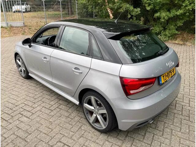 Audi A1 Sportback 1.0 TFSI Adrenalin S-Line