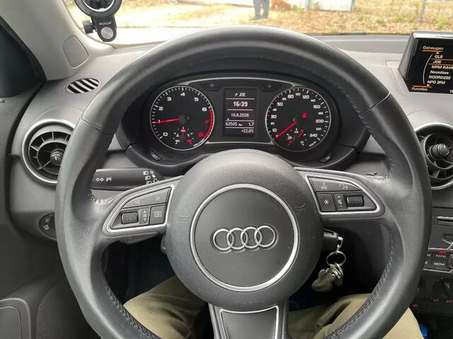 Audi A1 Sportback 1.0 TFSI Adrenalin S-Line