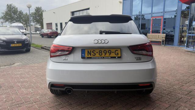 Audi A1 1.0 TFSI Adrenalin S-LINE | CRUISE | NAVI| LMV
