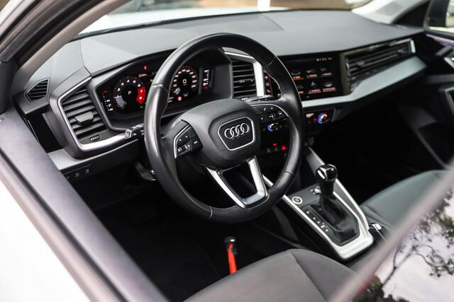 Audi A1 citycarver 30 TFSI epic Led Camera Stoelverwarming Keyless