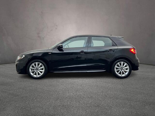 Audi A1 Sportback 30 TFSI 110PK Advanced edition | Apple Carplay | Cruise | Led-Achterlichten | Audi Virtual Cockpit | Voorstoelen Verwarmd | S-line ext. | Navigatie Plus Pakket