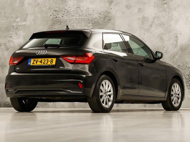 Audi A1 Sportback 30 TFSI Sport Automaat (APPLE CARPLAY, VIRTUAL DASHBOARD, GROOT NAVI, STOELVERWARMING, LM VELGEN, CRUISE, NIEUWE APK, NIEUWSTAAT