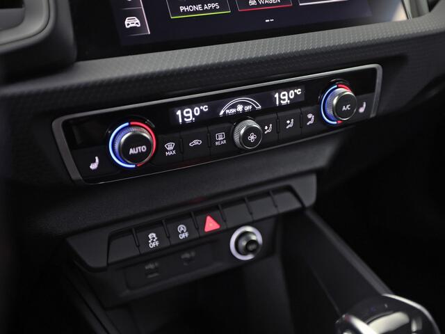Audi A1 Sportback 30 TFSI Sport Automaat (APPLE CARPLAY, VIRTUAL DASHBOARD, GROOT NAVI, STOELVERWARMING, LM VELGEN, CRUISE, NIEUWE APK, NIEUWSTAAT