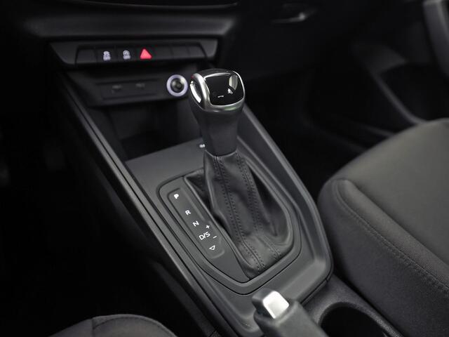 Audi A1 Sportback 30 TFSI Sport Automaat (APPLE CARPLAY, VIRTUAL DASHBOARD, GROOT NAVI, STOELVERWARMING, LM VELGEN, CRUISE, NIEUWE APK, NIEUWSTAAT