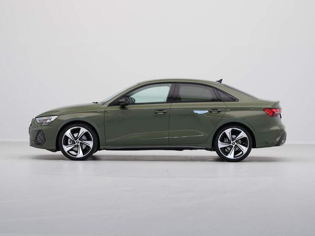 Audi A3 Limousine 35 TFSI S edition Sonos Heads-up display Camera Dodehoek ass.