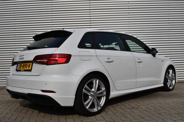Audi A3 30 TFSI SP.SL.E / AIRCO / STOEL VW / APPLE CARPLAY