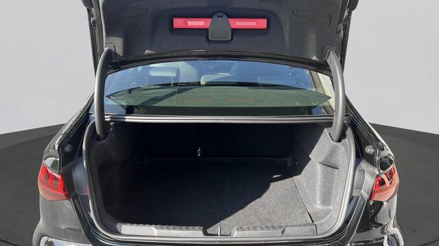 Audi A3 Limousine 30 TFSI 116Pk S Edition / Audi Sound / Parkeerhulp achter