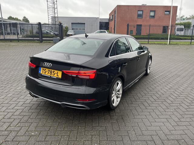 Audi A3 Limousine 1.5 TFSI CoD Sport S Line Edition NL AUTO