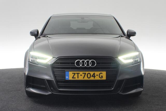 Audi A3 Limousine 30 TFSI Sport S Line Edition AUTOMAAT / NL-AUTO / FULL LED / CLIMA / PDC / BLUETOOTH
