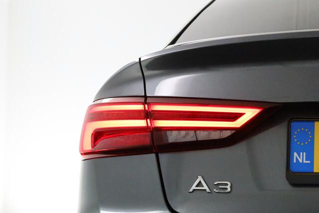 Audi A3 Limousine 30 TFSI Sport S Line Edition AUTOMAAT / NL-AUTO / FULL LED / CLIMA / PDC / BLUETOOTH