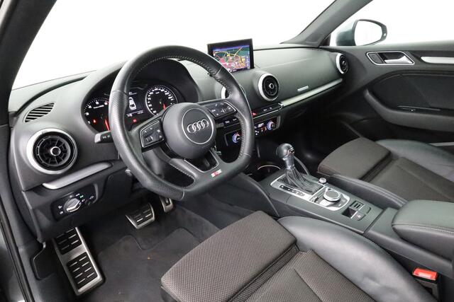 Audi A3 Limousine 30 TFSI Sport S Line Edition AUTOMAAT / NL-AUTO / FULL LED / CLIMA / PDC / BLUETOOTH