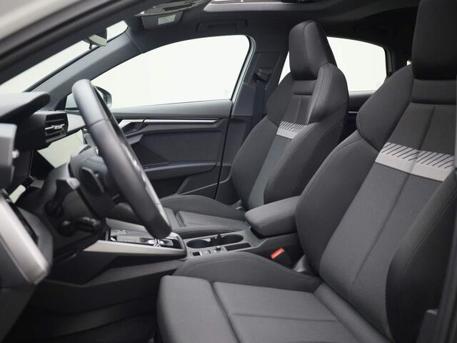 Audi A3 Limousine 30 TFSI/110PK Advanced · Panoramadak · Drive select · Parkeersensoren + camera · Garantie tot januari 2029 of 100000km