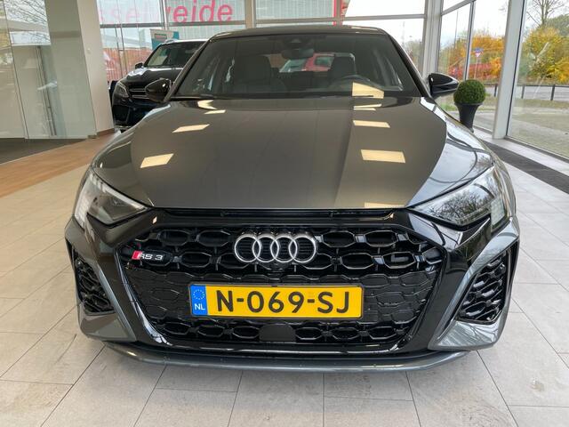Audi A3 2.5 TFSI RS 3 QUATTRO RS3 Limousine