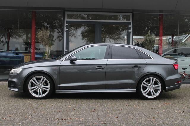 Audi A3 Limousine 35 TFSI CoD Sport S Line Edition | S-tronic | PDC Achter | Trekhaak |