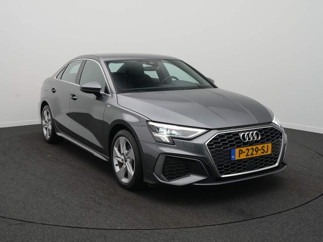 Audi A3 Limousine 30 TFSI S edition - Automaat - Navigatiesysteem - 2x S-Line