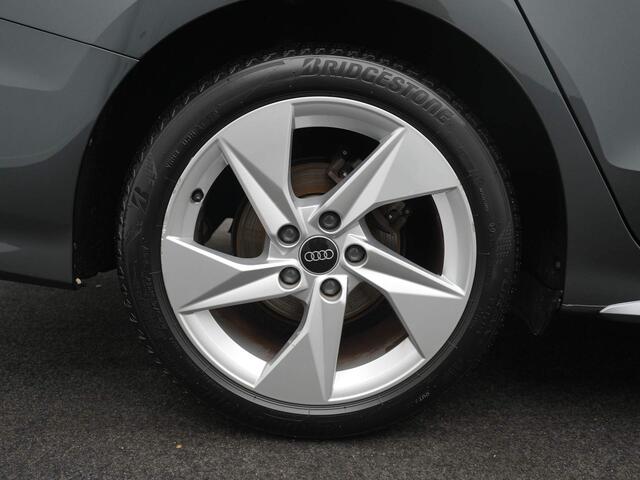 Audi A3 Limousine 30 TFSI S edition - Automaat - Navigatiesysteem - 2x S-Line