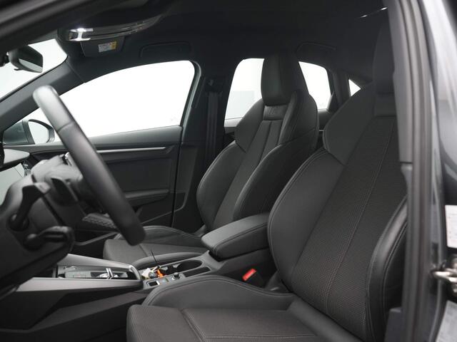 Audi A3 Limousine 30 TFSI S edition - Automaat - Navigatiesysteem - 2x S-Line