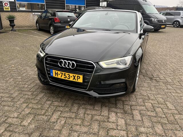 Audi A3 Cabriolet 1.4 TFSI Sport Pro Line S Nek en stoel verwarming, S- line binnen en buiten, PDC, top staat. Dealer onderhouden.