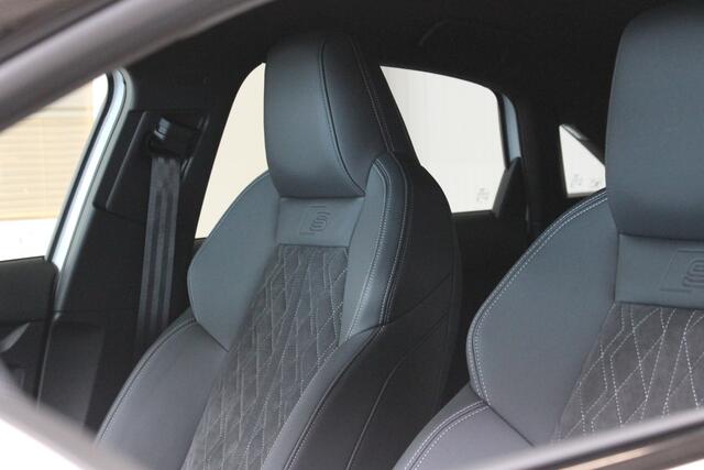 Audi A3 Limousine 35 TFSI 150pk edition one Black Pakket/Audi Sound/Ruitstiksel/+ 3 jr fabrieksgarantie, maximaal 100.000km 100% (Dealer) onderhouden label | ALL-IN RIJKLAARPRIJS |