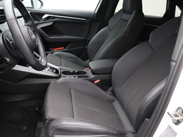 Audi A3 Limousine 35 TFSI 150pk S edition S-Tronic/Automaat Camera | Climate | Navi | Parksens. v+a | 18" Velgen
