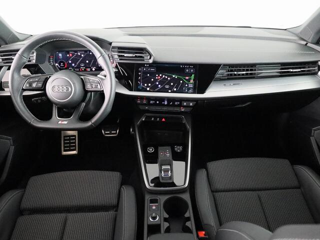 Audi A3 Limousine 30 TFSI S edition 110 pk S-tronic | Verlengde garantie | Navigatie | Parkeersensoren achter | Adaptieve cruise control | S-Line |