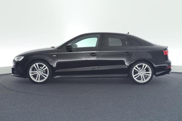 Audi A3 Limousine 35 TFSI 150pk S-Tronic CoD 2x S-Line B&O Trekhaak Virtual Cockpit Stoelverwarming Navigatie