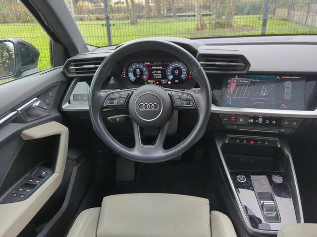 Audi A3 Limousine 30 TFSI Business edition / Leder / Full Led / Panorama dak / Audi Sound System / 12 Maanden Audi Selectie+