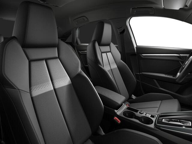 Audi A3 Limousine Advanced edition 30 TFSI Sonos - Optiekpakket zwart plus - Lichtpakket plus ambient light