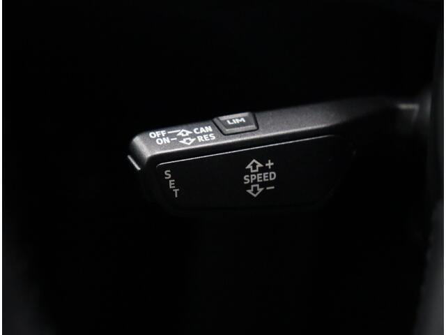 Audi A3 Limousine 35 TFSI Business edition [APPLE CARPLAY, ANDROID, VOL LEDER, PARKEER ASSISTENT, PDC V+A, CRUISE, CLIMATE, NIEUWSTAAT]