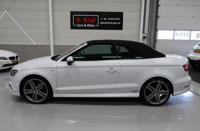 Audi A3 Cabriolet 1.4 TFSI CoD Ambiente Pro Line Plus Open Days 3x S Line Automaat Nekverwarming Leer Navi Sportstoelen 19 inch Sportvelgen PDC Cruise control Metallic Boekjes Nette staat Windscherm