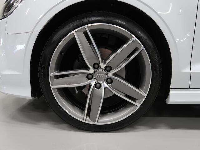 Audi A3 Cabriolet 1.4 TFSI CoD Ambiente Pro Line Plus Open Days 3x S Line Automaat Nekverwarming Leer Navi Sportstoelen 19 inch Sportvelgen PDC Cruise control Metallic Boekjes Nette staat Windscherm