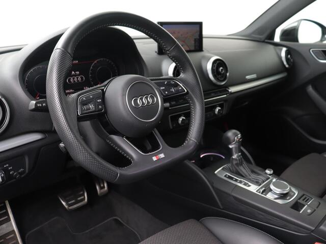 Audi A3 Limousine 35 TFSI CoD Advance Sport | 150 PK | Automaat | S-Line exterieur en interieur | Virtual Cockpit | Lichtmetalen velgen 18"|