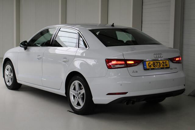 Audi A3 Limousine 35 TFSI CoD Pro Line Navigatie | Lichtmetalen velgen | Cruise Control