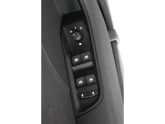 Audi A3 Limousine 35 TFSI CoD Pro Line Navigatie | Lichtmetalen velgen | Cruise Control