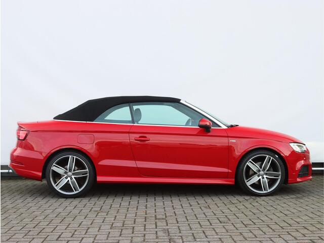 Audi A3 Cabriolet 2.0 TFSI quattro S Line 190pk | Nekverwarming | Stoelverwarming | Adaptive Cruise | Dodehoek detectie | Trekhaak | Parkeersensoren