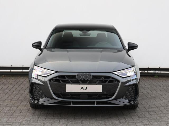 Audi A3 Limousine 35 TFSI S edition | Nieuw model | 110 kW / 150 pk | Matrix LED | Achteruitrijcamera | 19" Lichtmetalen velgen