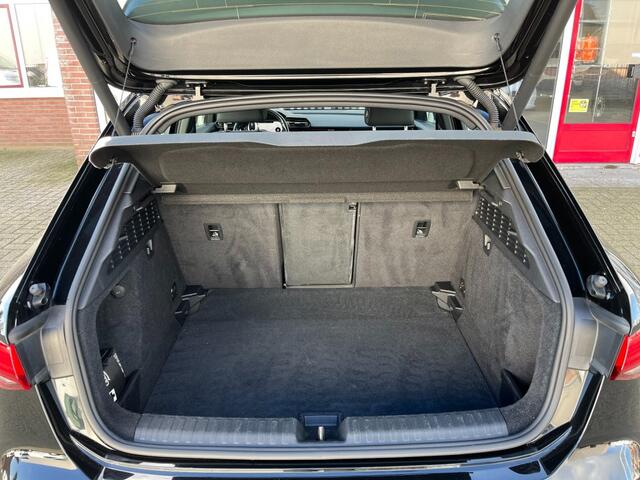 Audi A3 35 TFSI Business edition Automaat 150 PK I Carplay I Stoelverw.