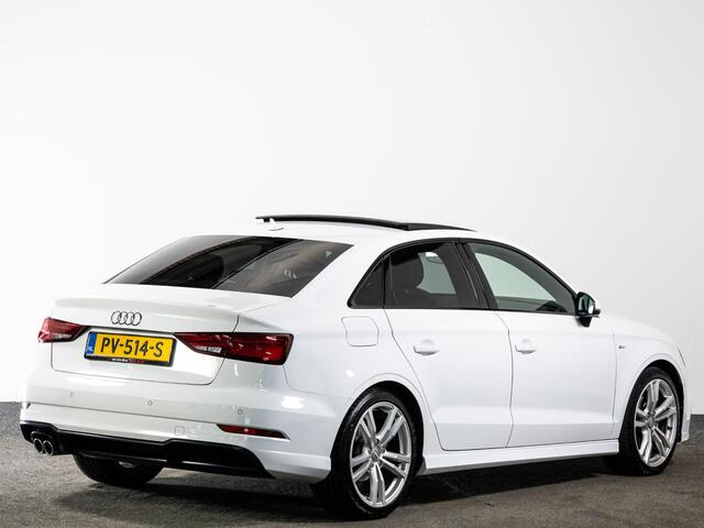 Audi A3 Limousine S-Line 1.5 TFSI 150 PK AUTOMAAT | LED | Panoramadak | Black Optiek | Navigatie |