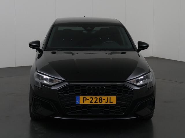 Audi A3 Limousine 35 TFSI S edition | Navigatie | Parkeersensoren | Stoelverwarming | Keyless Go |
