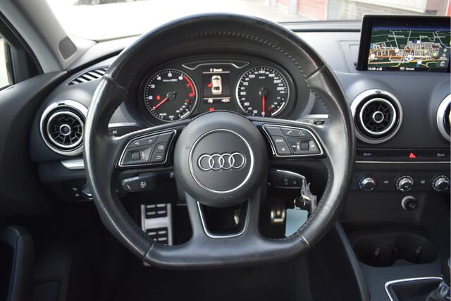 Audi A3 Limousine 1.0 TFSI Sport Lease Edition NL-auto, Navi, PDC, Dynamic LED, Sportstoelen, Cruise control